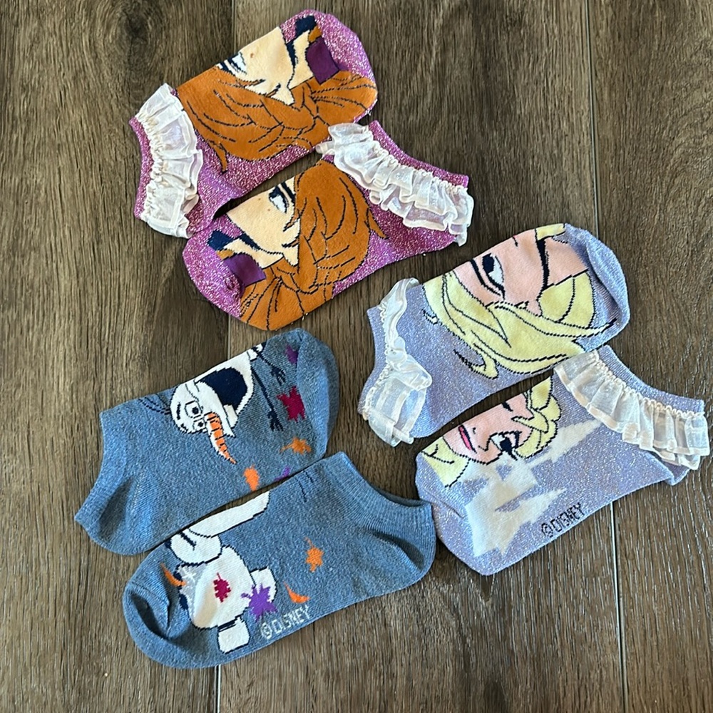 Girl’s Disney Frozen Socks Sz M